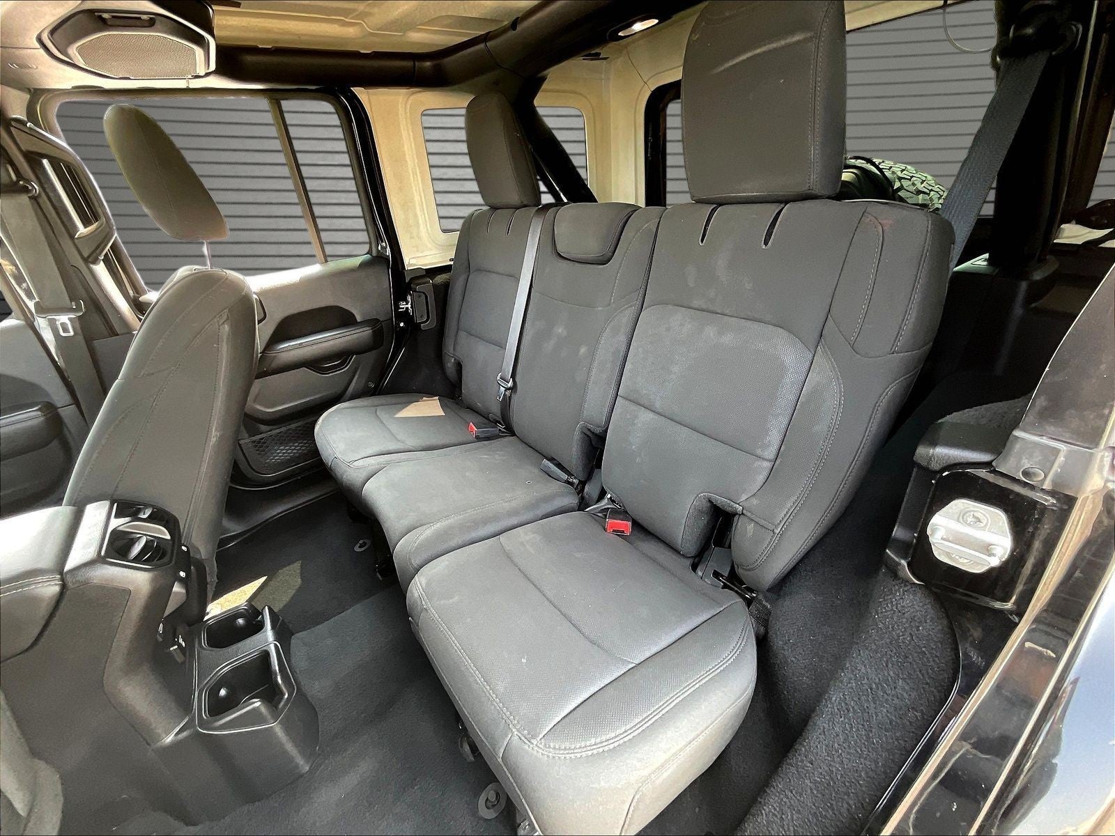 2019 Jeep Wrangler Unlimited Sahara 4x4
