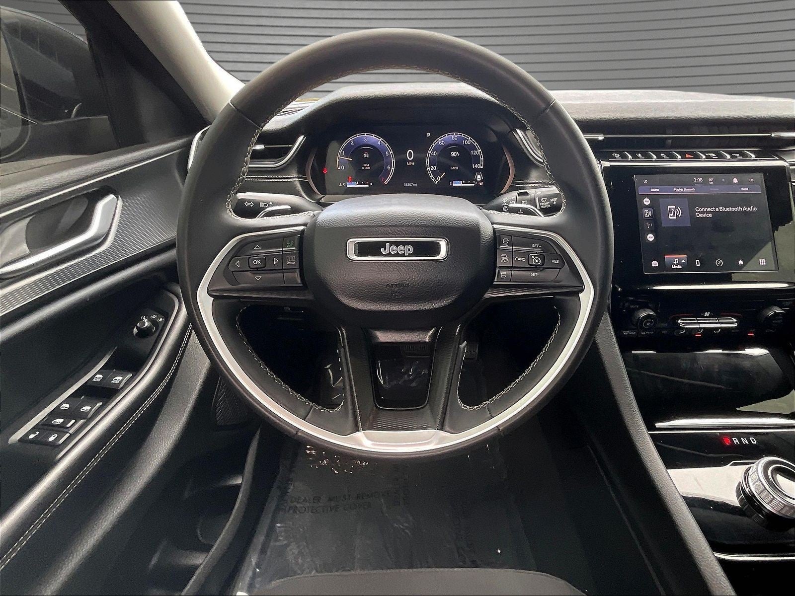 2023 Jeep Grand Cherokee L Laredo 4x4