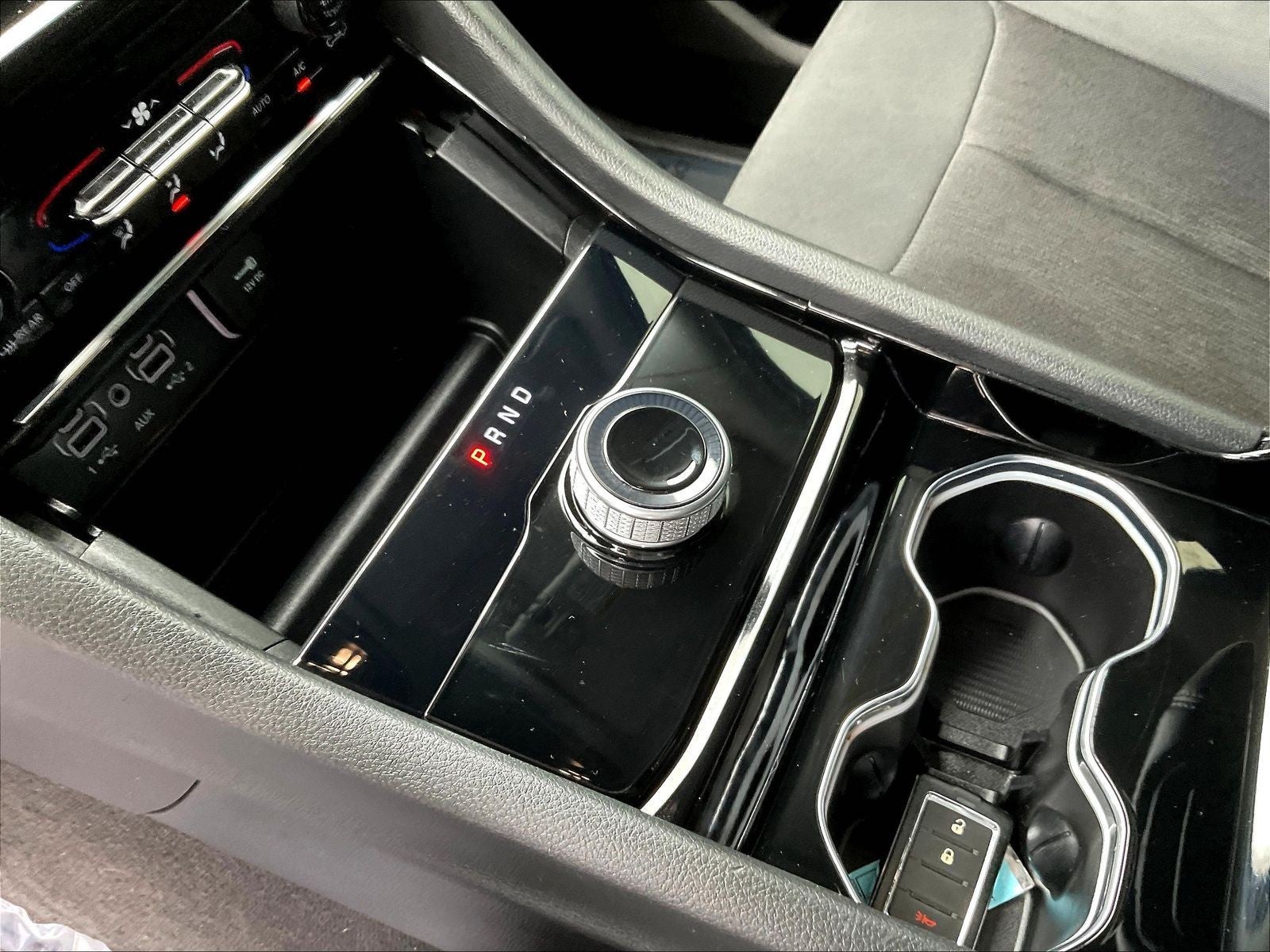 2023 Jeep Grand Cherokee L Laredo 4x4