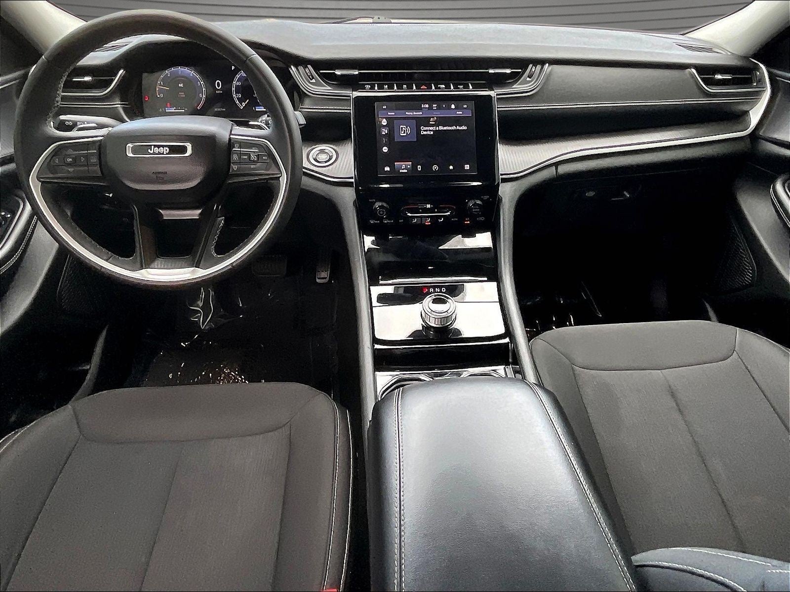 2023 Jeep Grand Cherokee L Laredo 4x4