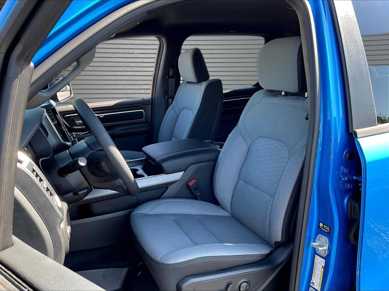 2026 RAM 1500 Big Horn Crew Cab 4x4 5'7' Box