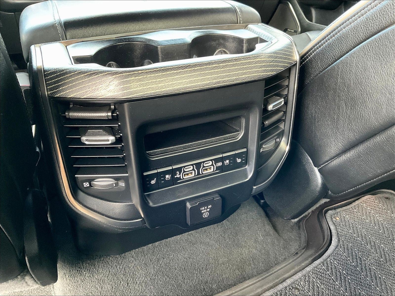 2020 RAM 1500 Limited Crew Cab 4x4 5'7' Box