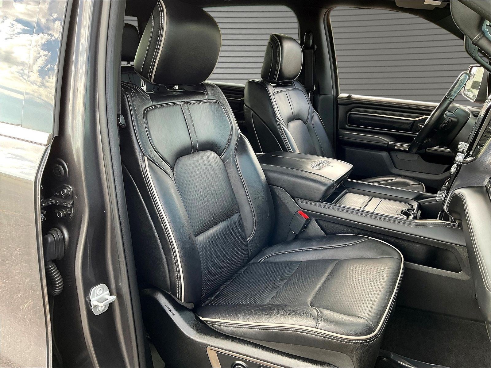 2020 RAM 1500 Limited Crew Cab 4x4 5'7' Box