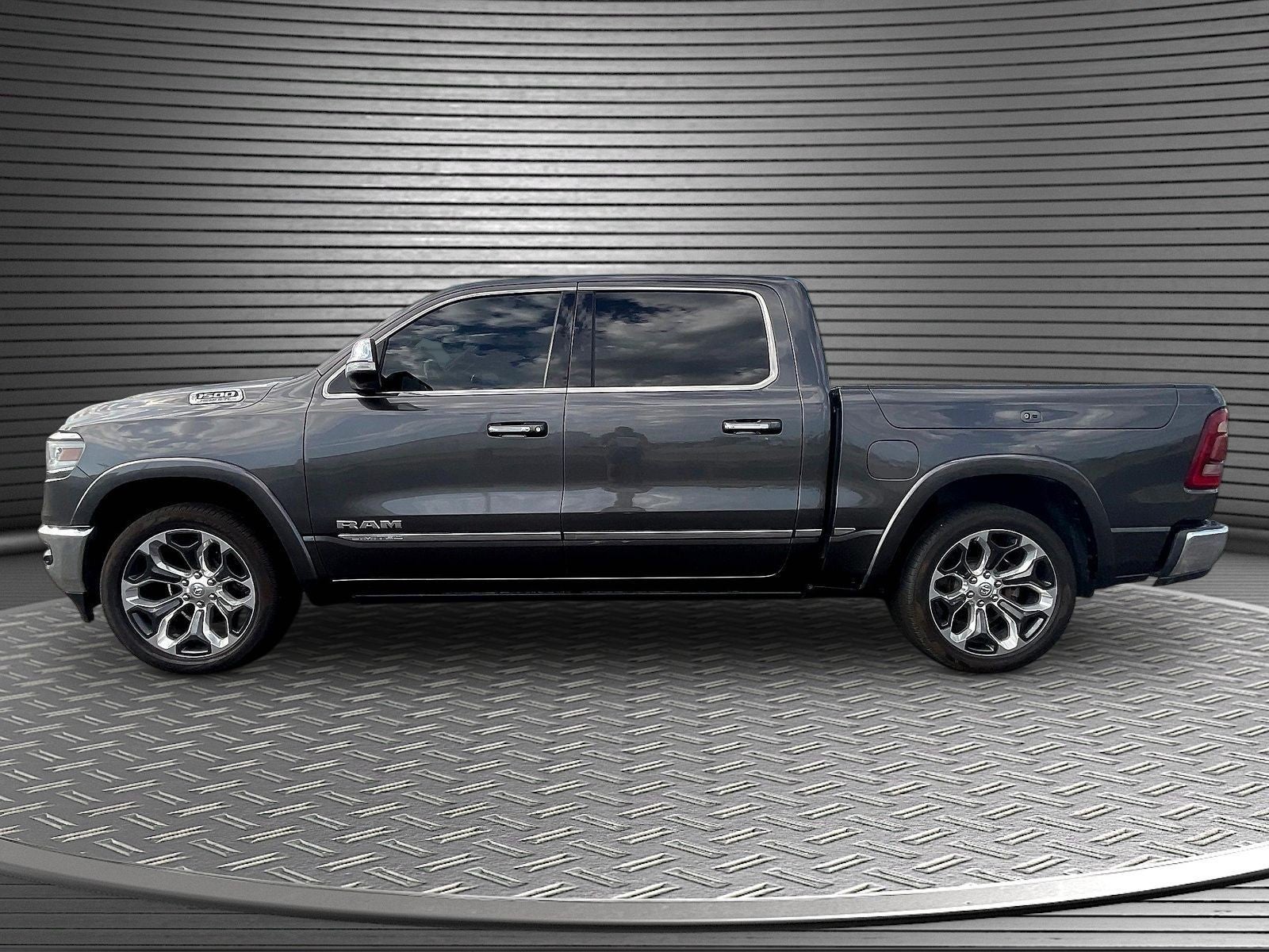 2020 RAM 1500 Limited Crew Cab 4x4 5'7' Box