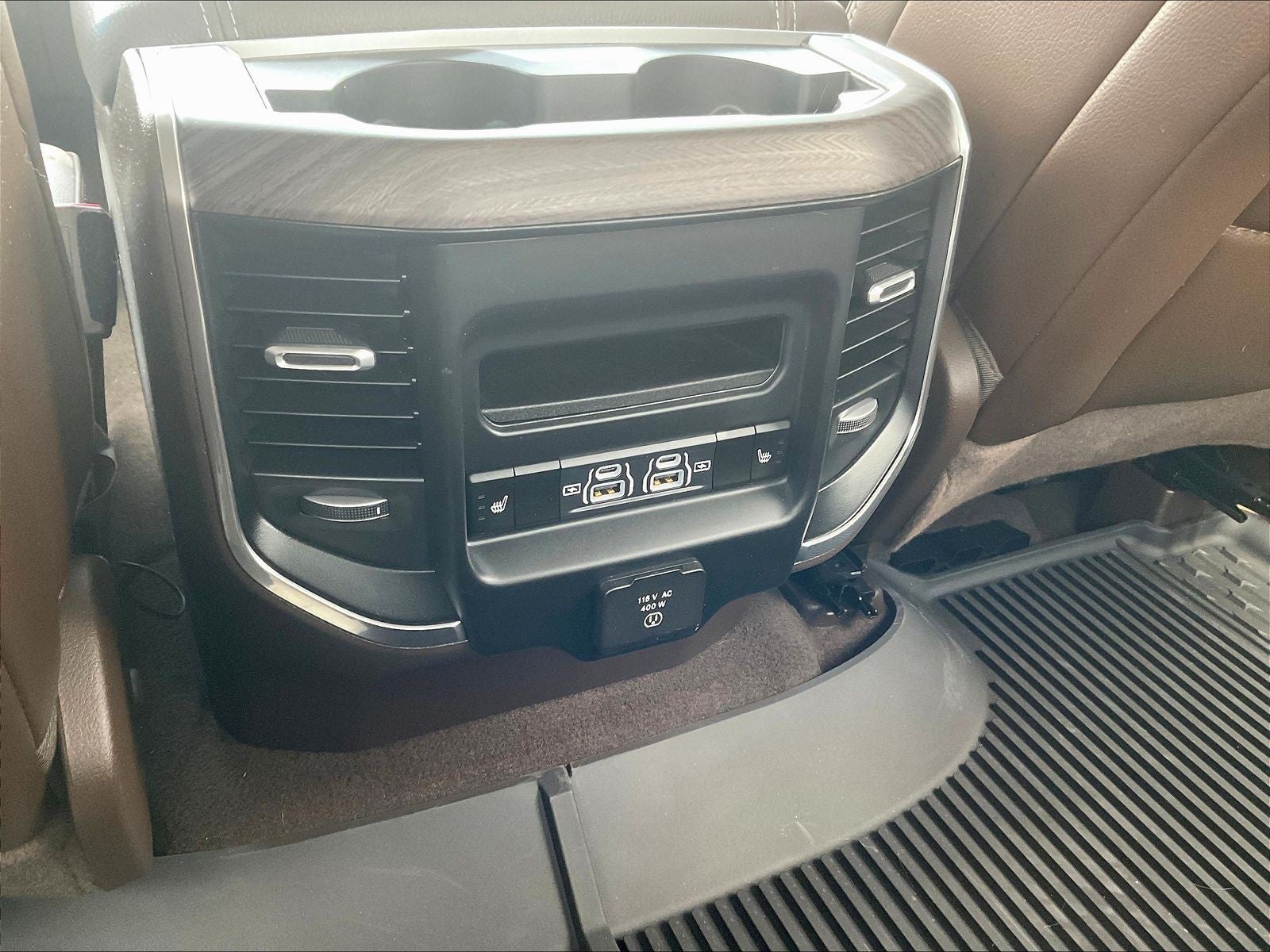 2025 RAM 1500 Laramie Crew Cab 4x4 5'7' Box