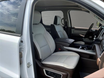2025 RAM 1500 Laramie Crew Cab 4x4 5'7' Box