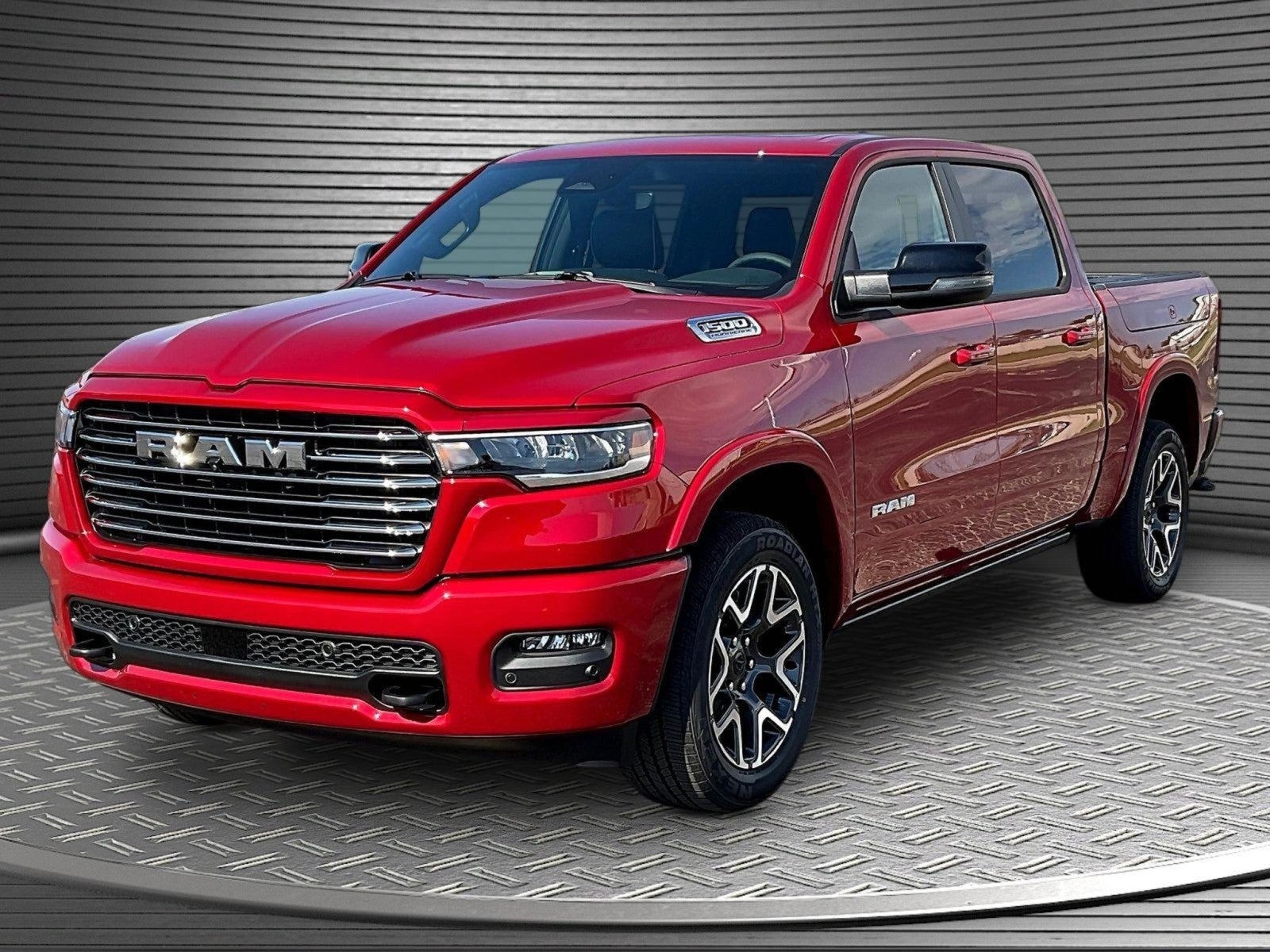 2027 RAM Ram 1500 RAM 1500 LARAMIE CREW CAB 4X4 5'7' BOX