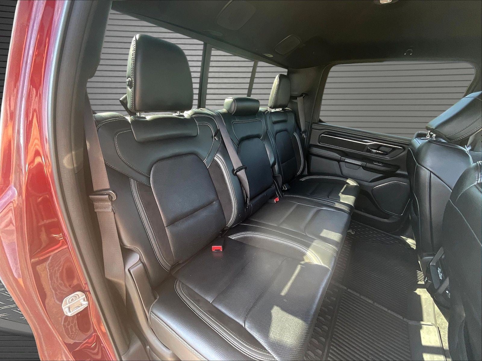 2022 RAM 1500 Laramie Crew Cab 4x4 5'7' Box
