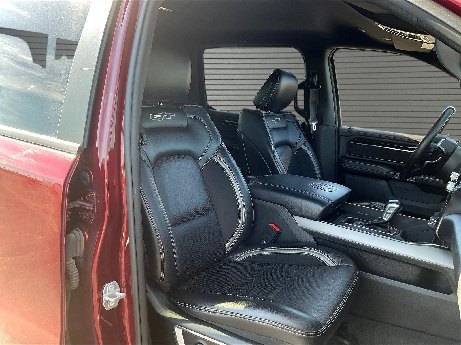 2022 RAM 1500 Laramie Crew Cab 4x4 5'7' Box