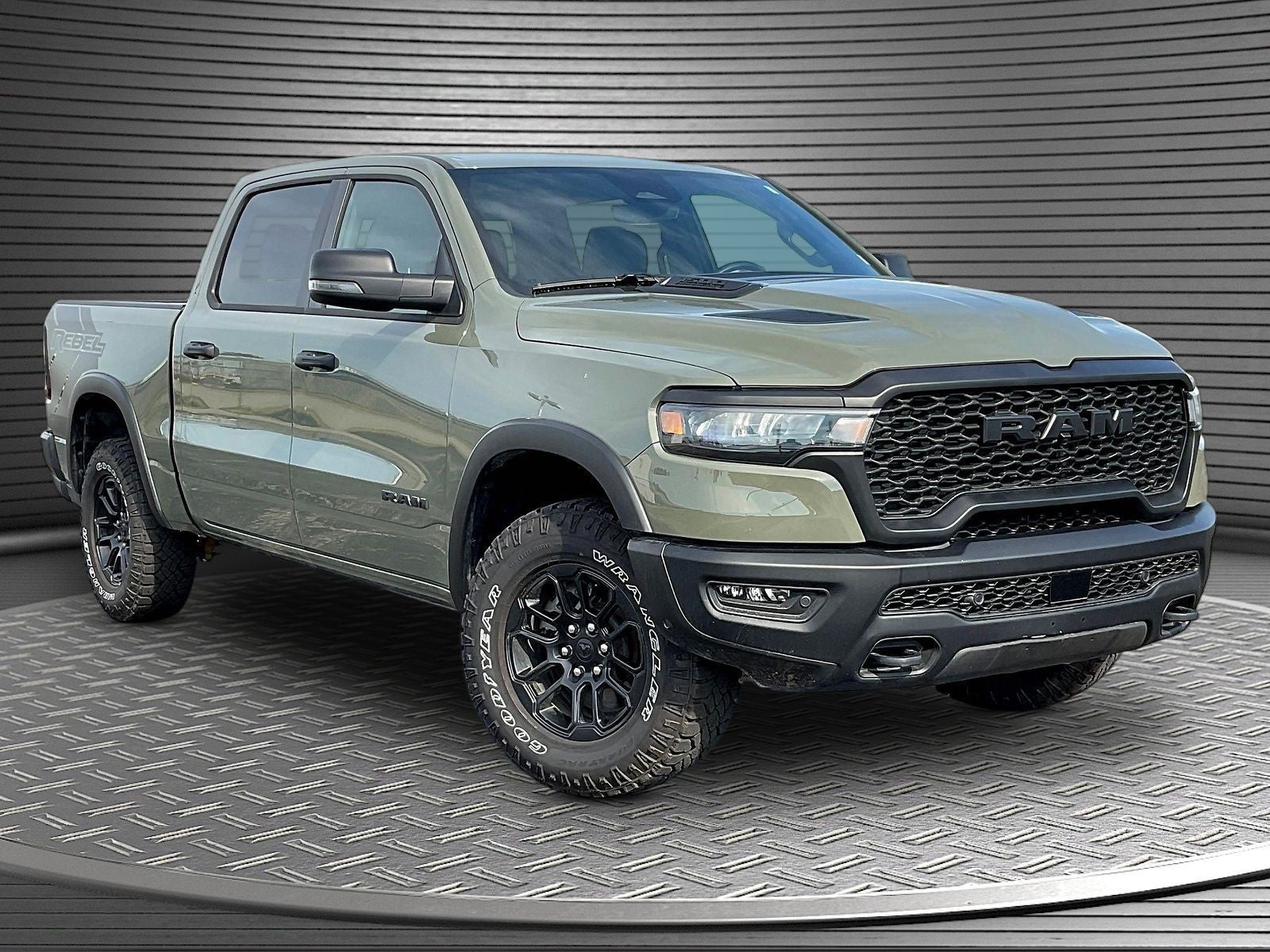 2026 RAM 1500 Rebel Crew Cab 4x4 5'7' Box