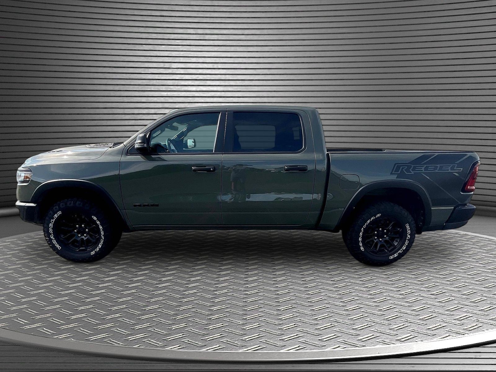 2026 RAM 1500 Rebel Crew Cab 4x4 5'7' Box