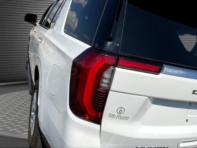 2025 GMC Yukon 4WD Denali