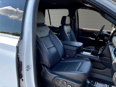 2025 GMC Yukon 4WD Denali