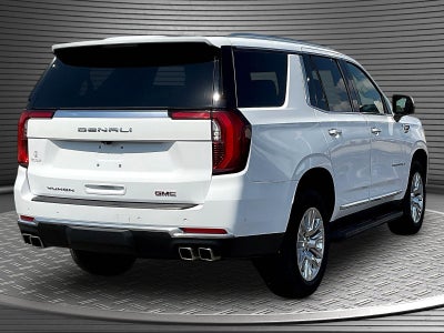 2025 GMC Yukon 4WD Denali
