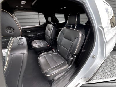 2023 Chevrolet Traverse FWD Premier
