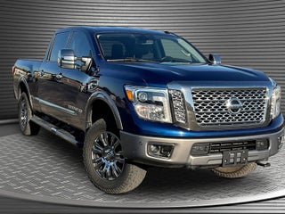 2019 Nissan TITAN XD Platinum Reserve Diesel