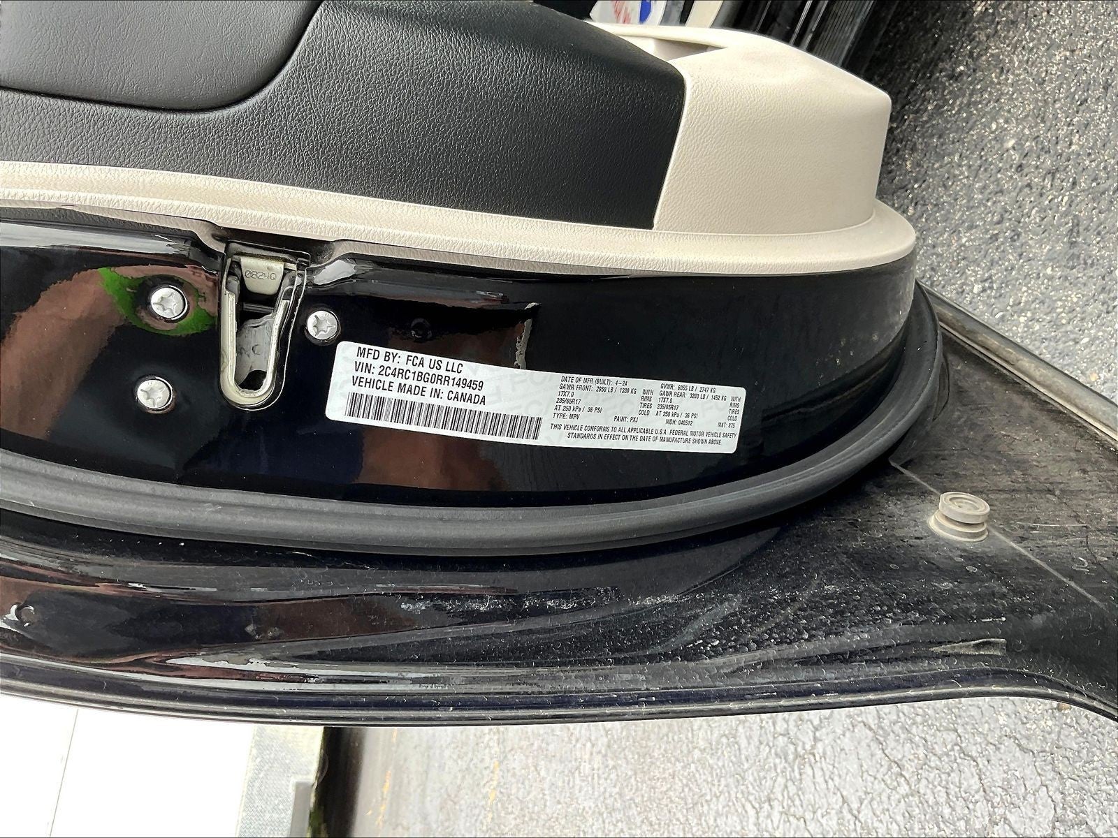 2024 Chrysler Pacifica Touring L