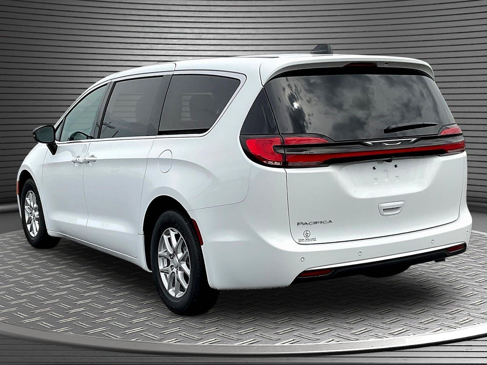 2027 Chrysler Pacifica PACIFICA SELECT