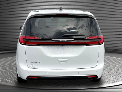 2027 Chrysler Pacifica PACIFICA SELECT