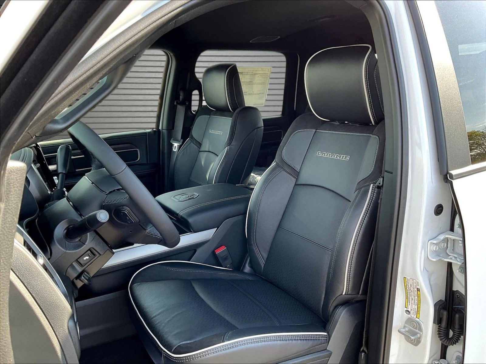 2027 RAM Ram 2500 RAM 2500 LARAMIE CREW CAB 4X4 6'4' BOX