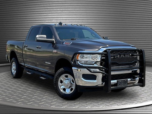 2022 RAM 2500 Tradesman Crew Cab 4x4 6'4' Box