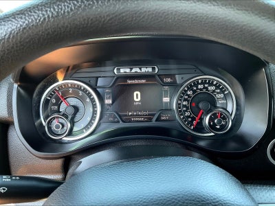 2022 RAM 2500 Tradesman Crew Cab 4x4 6'4' Box