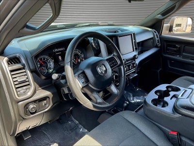 2022 RAM 2500 Tradesman Crew Cab 4x4 6'4' Box