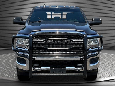 2022 RAM 2500 Tradesman Crew Cab 4x4 6'4' Box