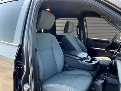 2022 RAM 2500 Tradesman Crew Cab 4x4 6'4' Box