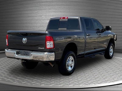 2022 RAM 2500 Tradesman Crew Cab 4x4 6'4' Box