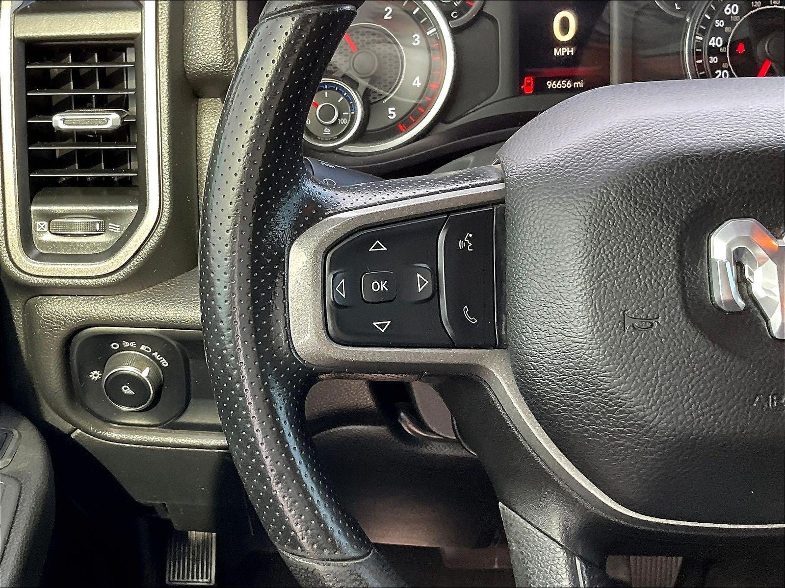 2023 RAM 2500 Tradesman Crew Cab 4x4 6'4' Box