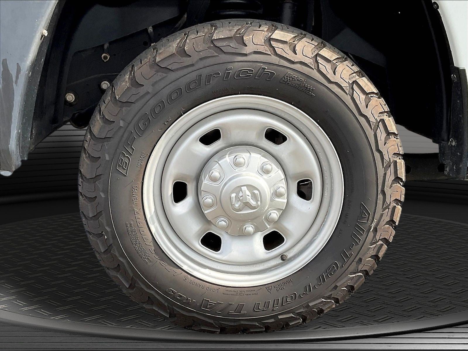 2023 RAM 2500 Tradesman Crew Cab 4x4 6'4' Box