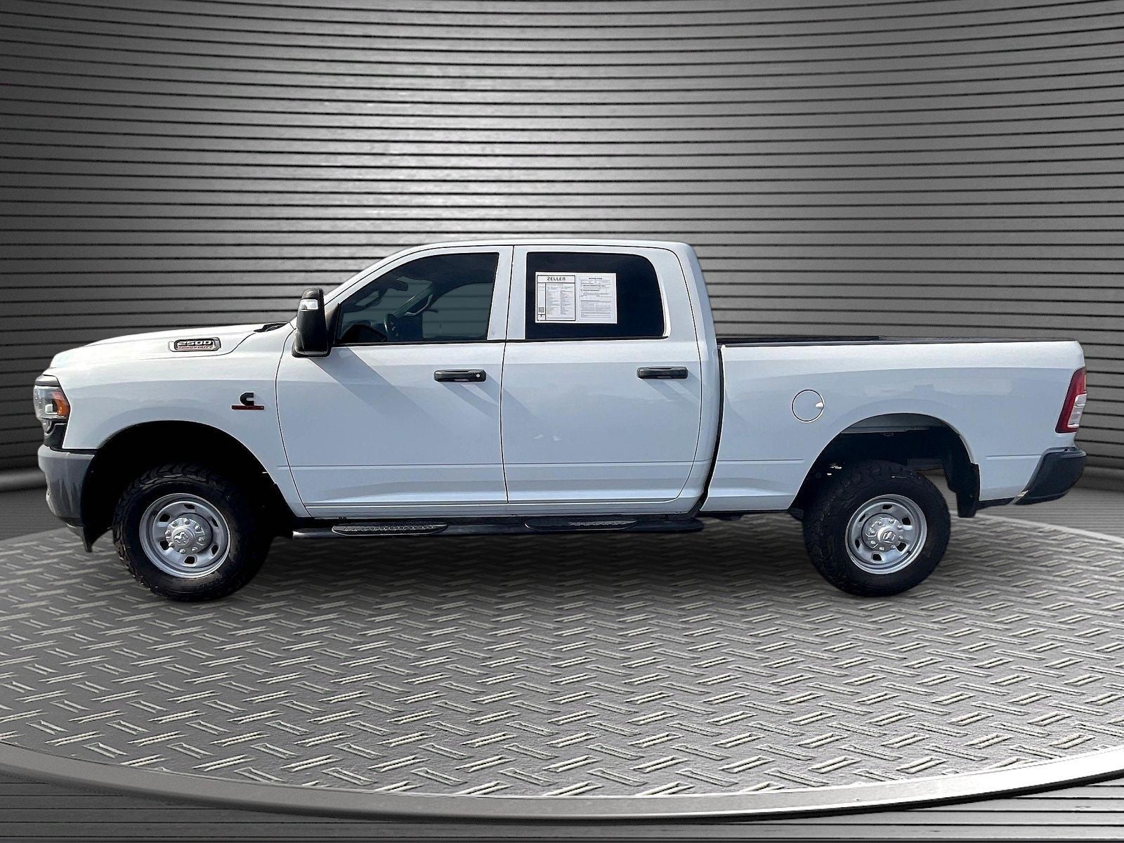 2023 RAM 2500 Tradesman Crew Cab 4x4 6'4' Box