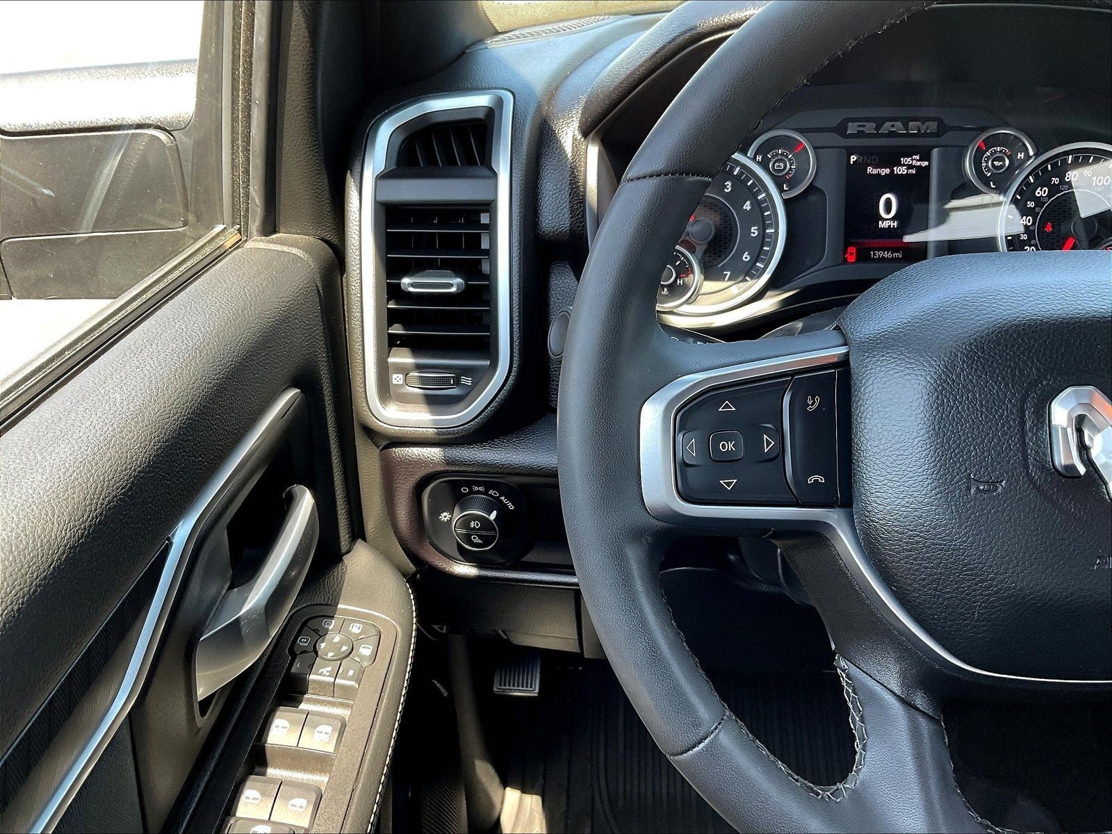 2025 RAM 2500 Big Horn Crew Cab 4x4 6'4' Box