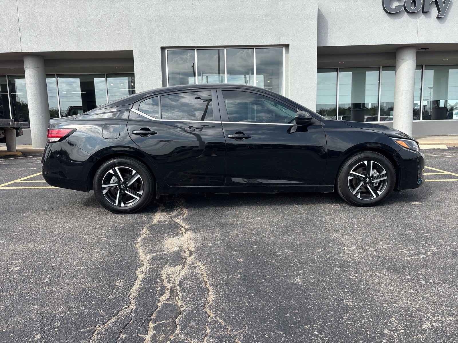 2024 Nissan Sentra SV Xtronic CVT