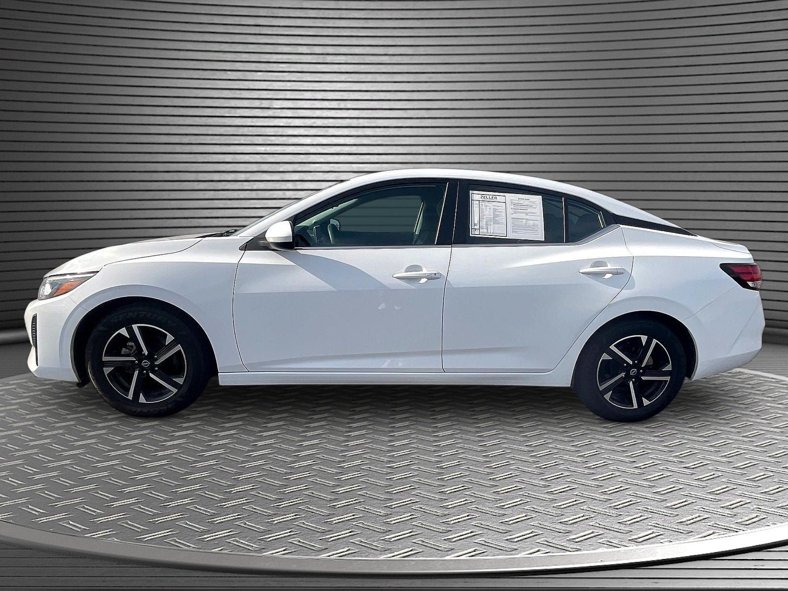 2024 Nissan Sentra SV Xtronic CVT