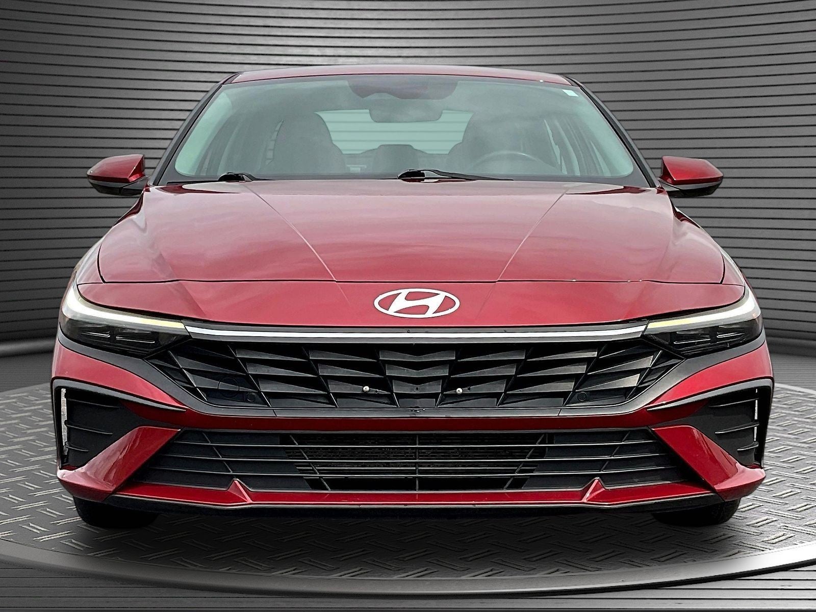 Used 2024 Hyundai Elantra SEL with VIN KMHLM4DG9RU740020 for sale in Arkansas City, KS
