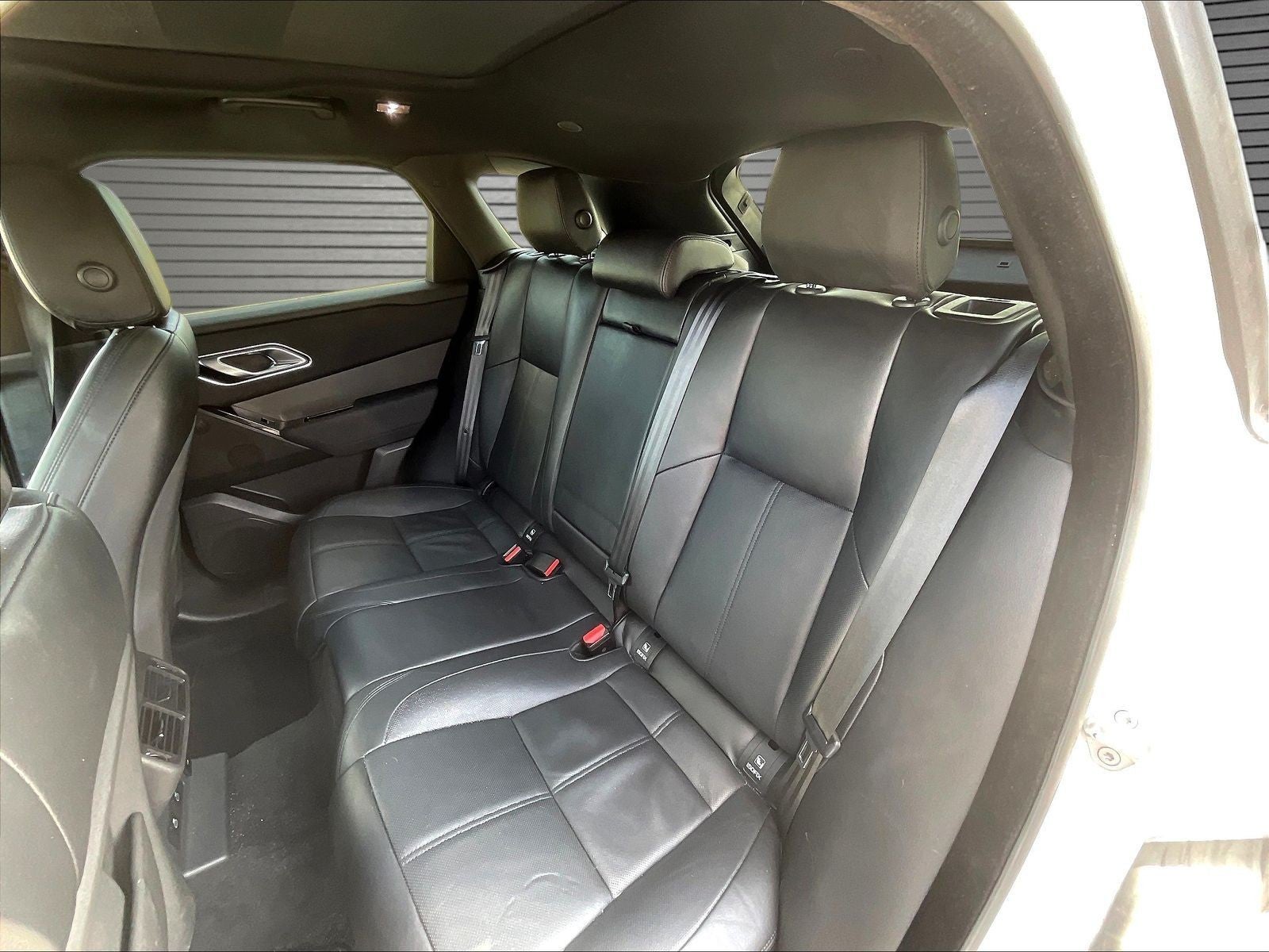2025 Land Rover Range Rover Velar P250 Dynamic SE