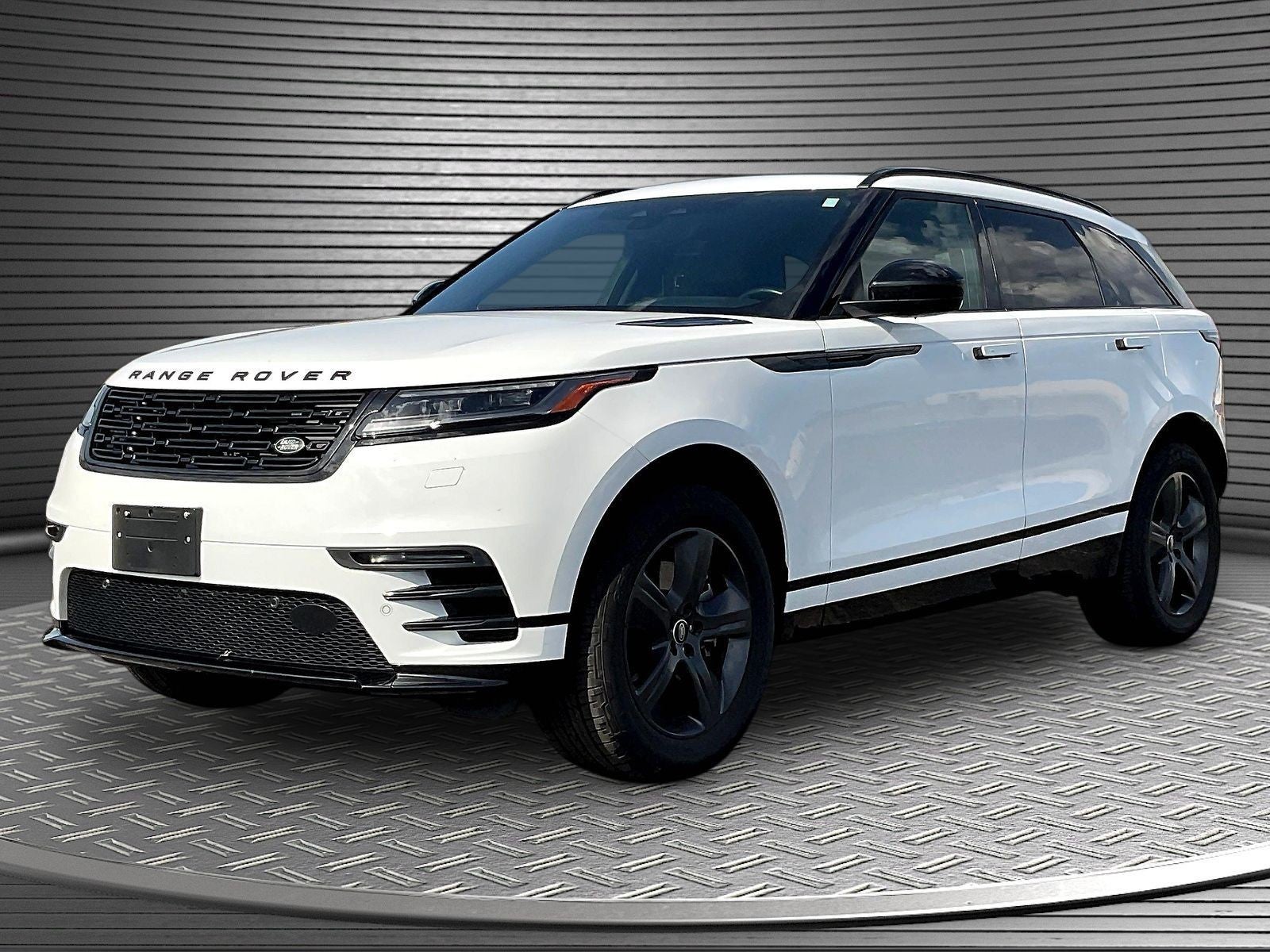 2025 Land Rover Range Rover Velar P250 Dynamic SE