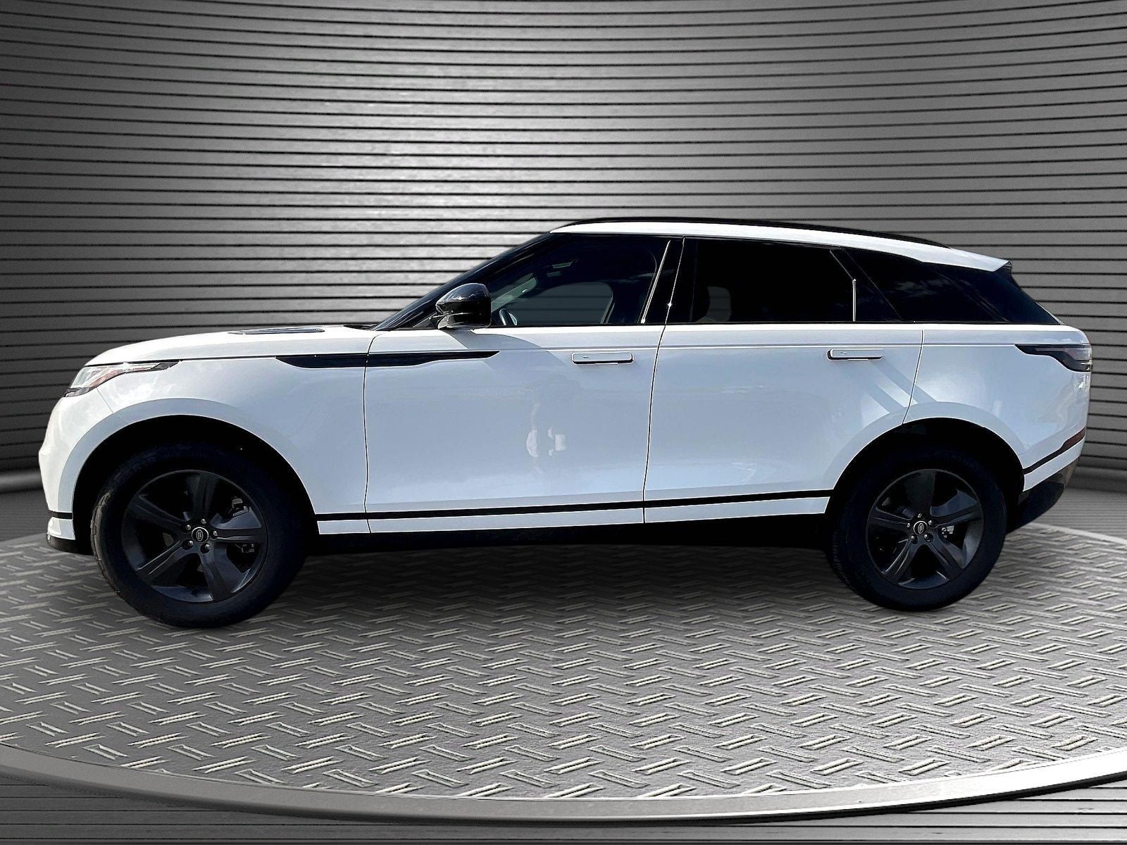2025 Land Rover Range Rover Velar P250 Dynamic SE