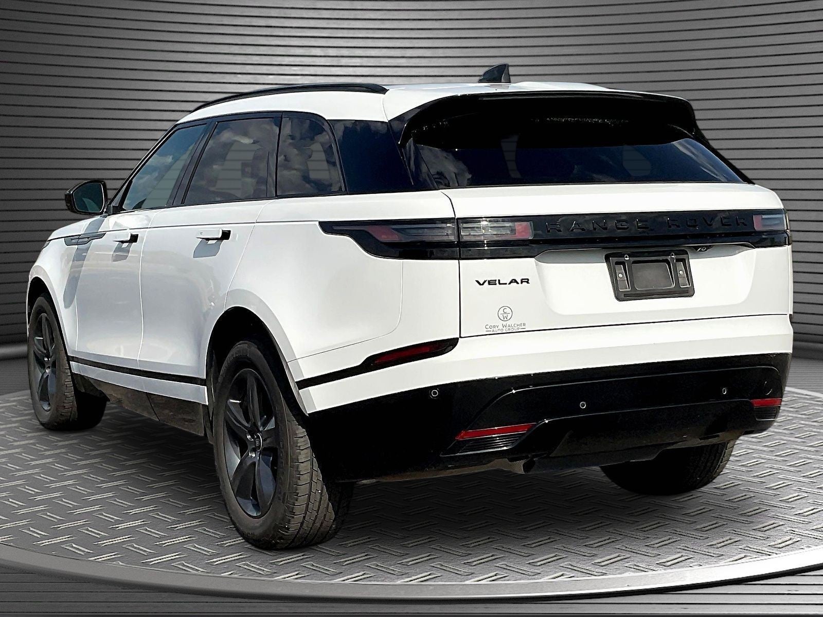 2025 Land Rover Range Rover Velar P250 Dynamic SE
